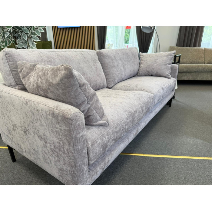 Diivan DOMUS (2.5 istekohta)(Eksponeerimine) Diivan DOMUS (2.5 istekohta)(Eksponeerimine)